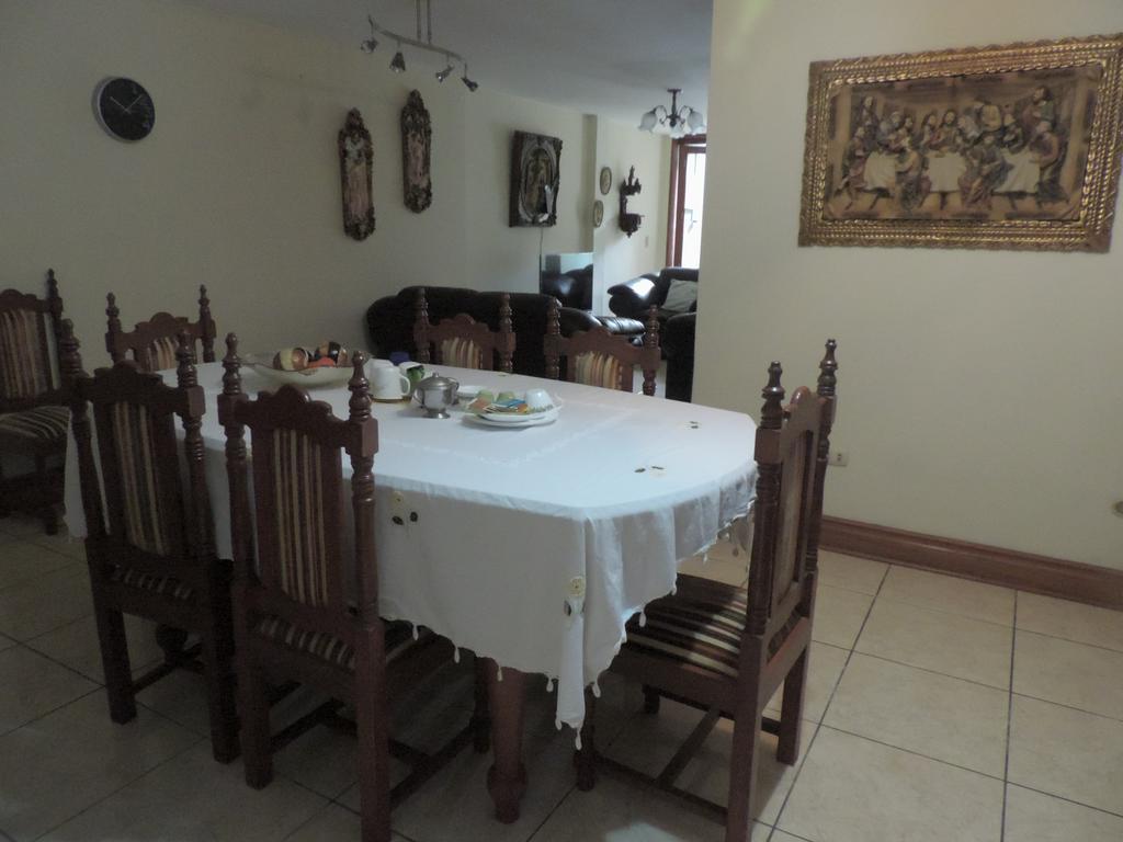 Departamento Turistas * Lima