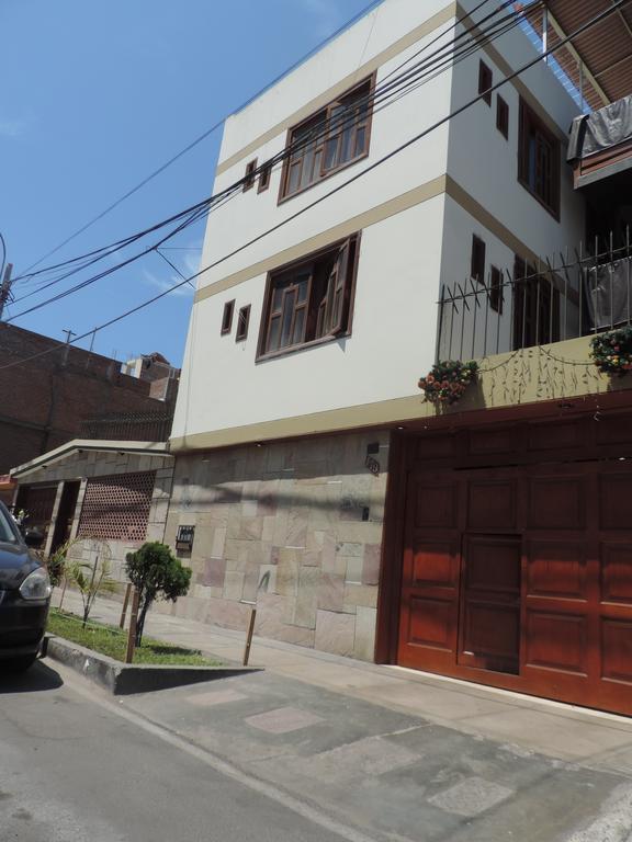 Departamento Turistas Apartment *